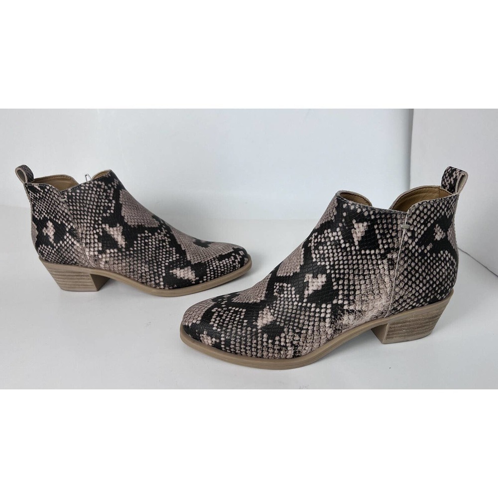 Dolce Vita Tavin Snakeskin Embossed Python Stacke… - image 2